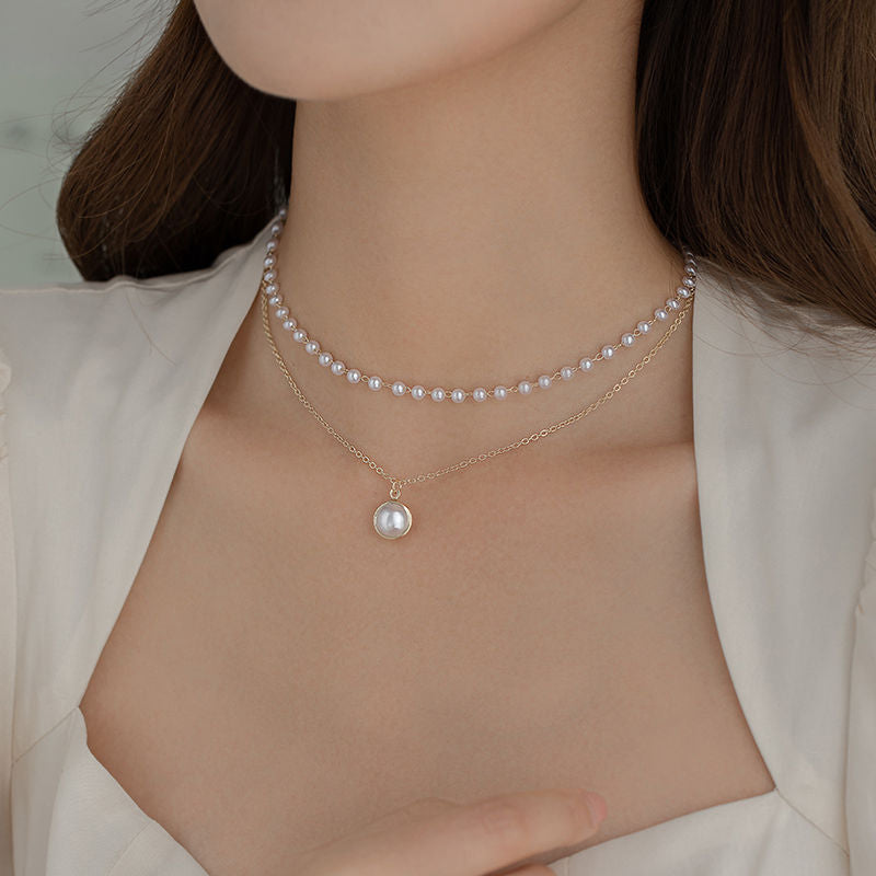 Pearl and Gold String Chain