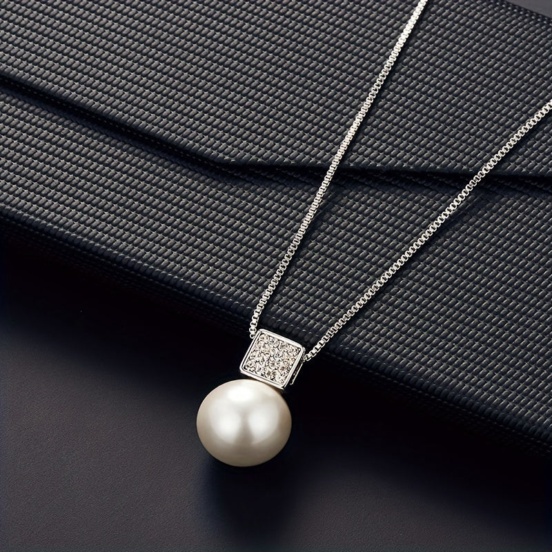 Silver and Pearl Necklace And Earring Set