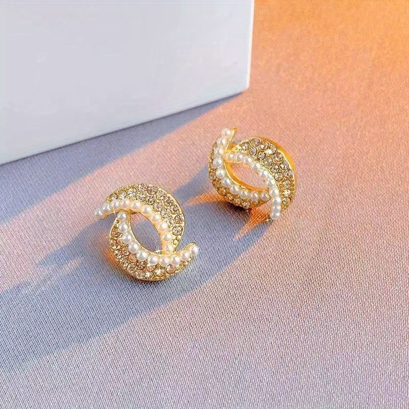 Crescent Moon Design Earrings