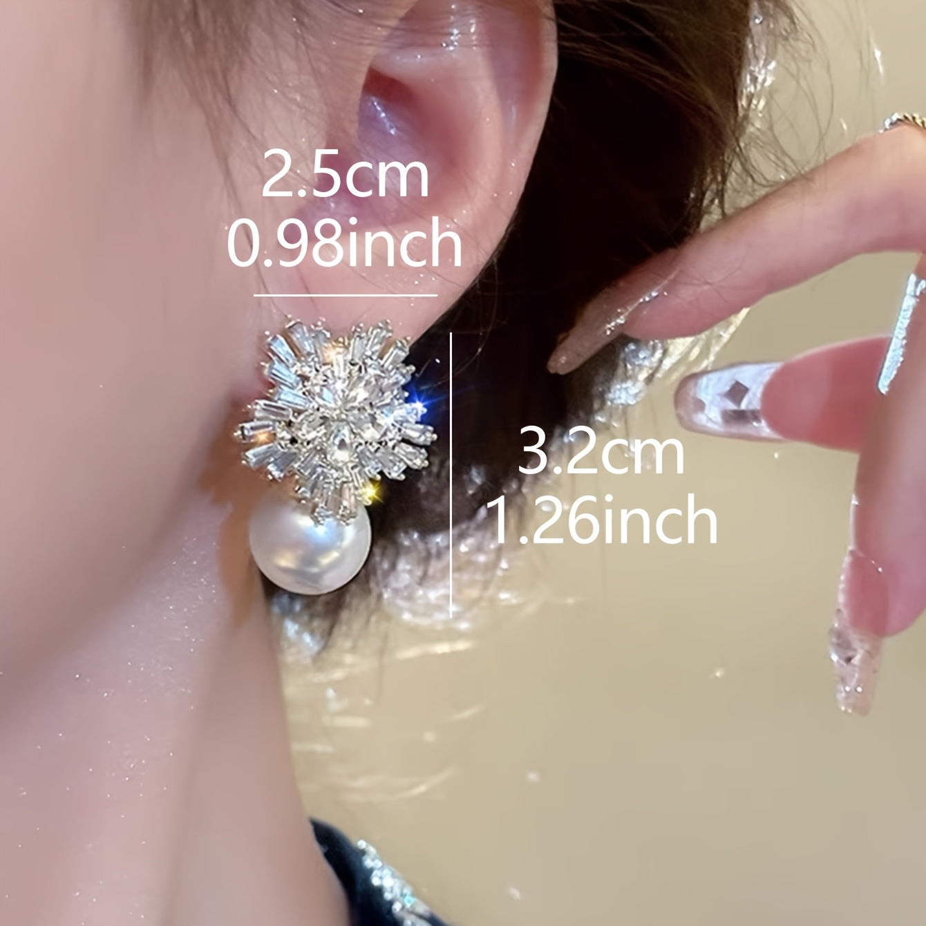 Sparkling Flower Design Stud Earrings