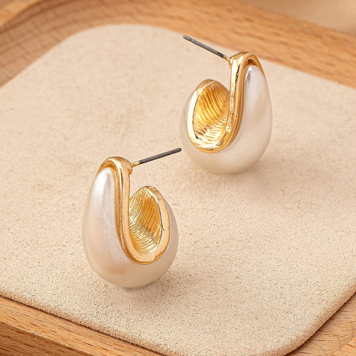 Pearl n Gold Teardrop-Shaped Earrings