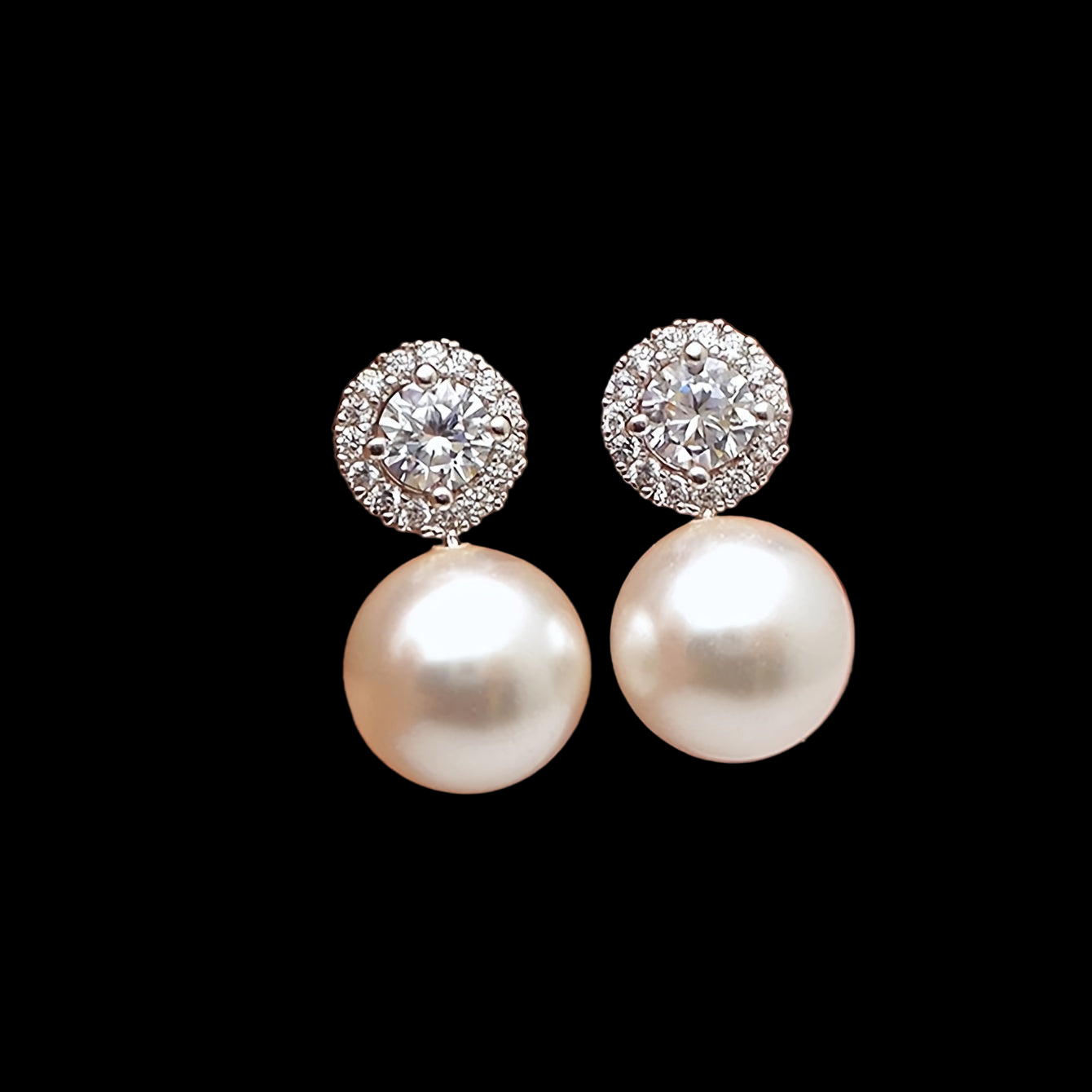 Delicate Party Stud Earrings