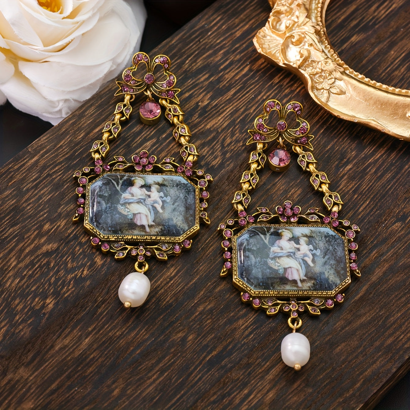 Vintage-Style Oil Painting Design Earrings