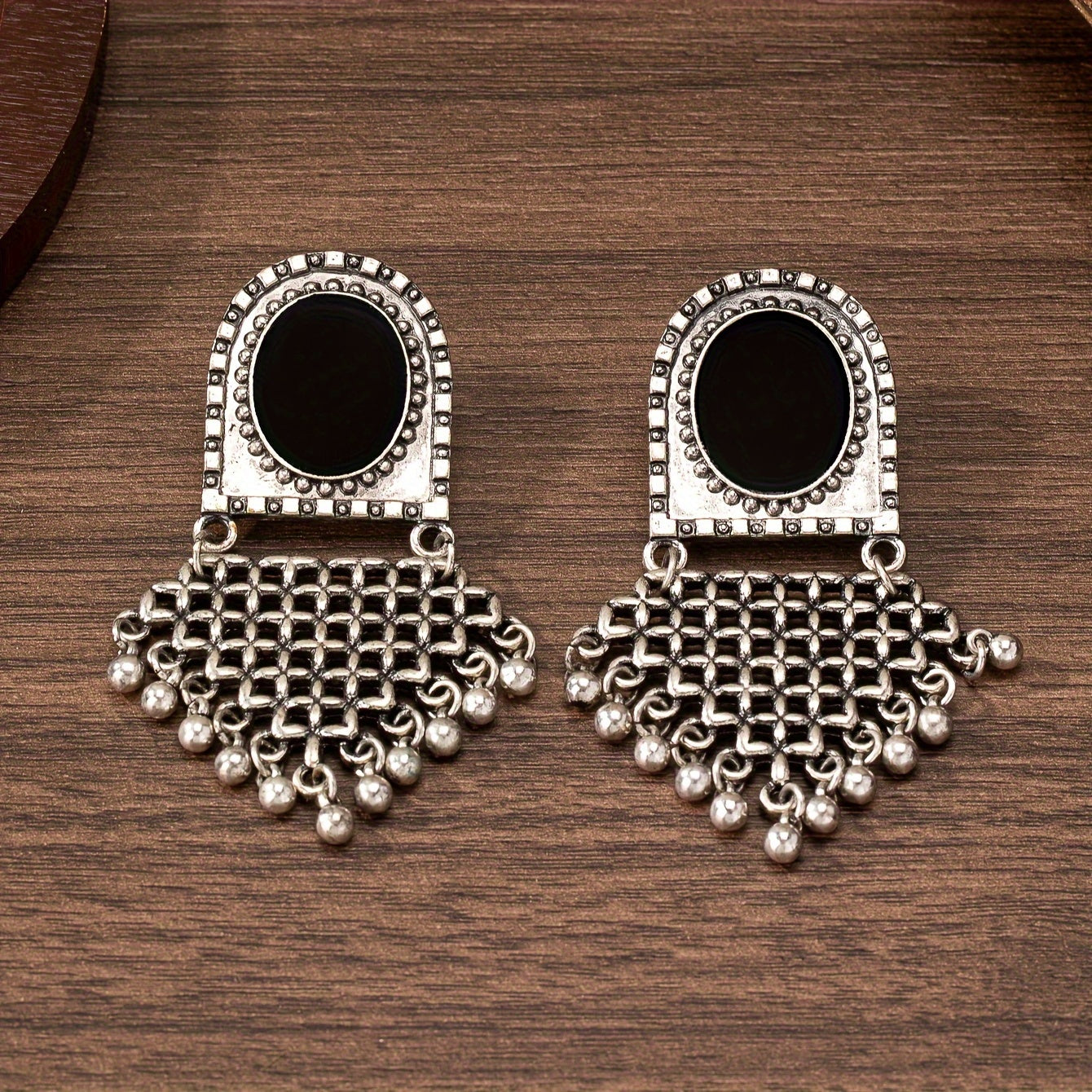 Vintage Hollow Water Drop Earrings