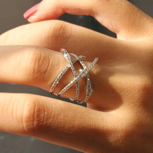 Geometric Intertwine Design Ring