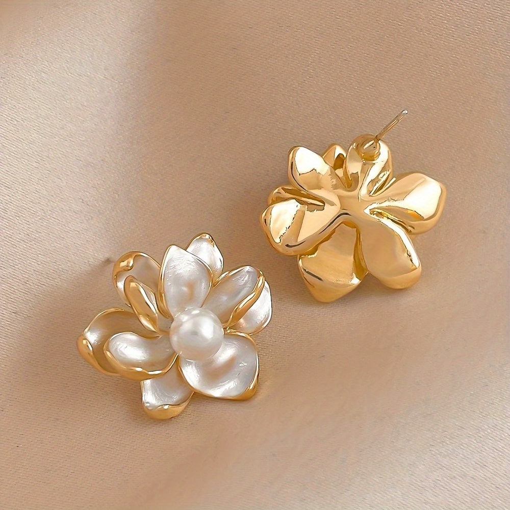 Pearl Floral Earrings