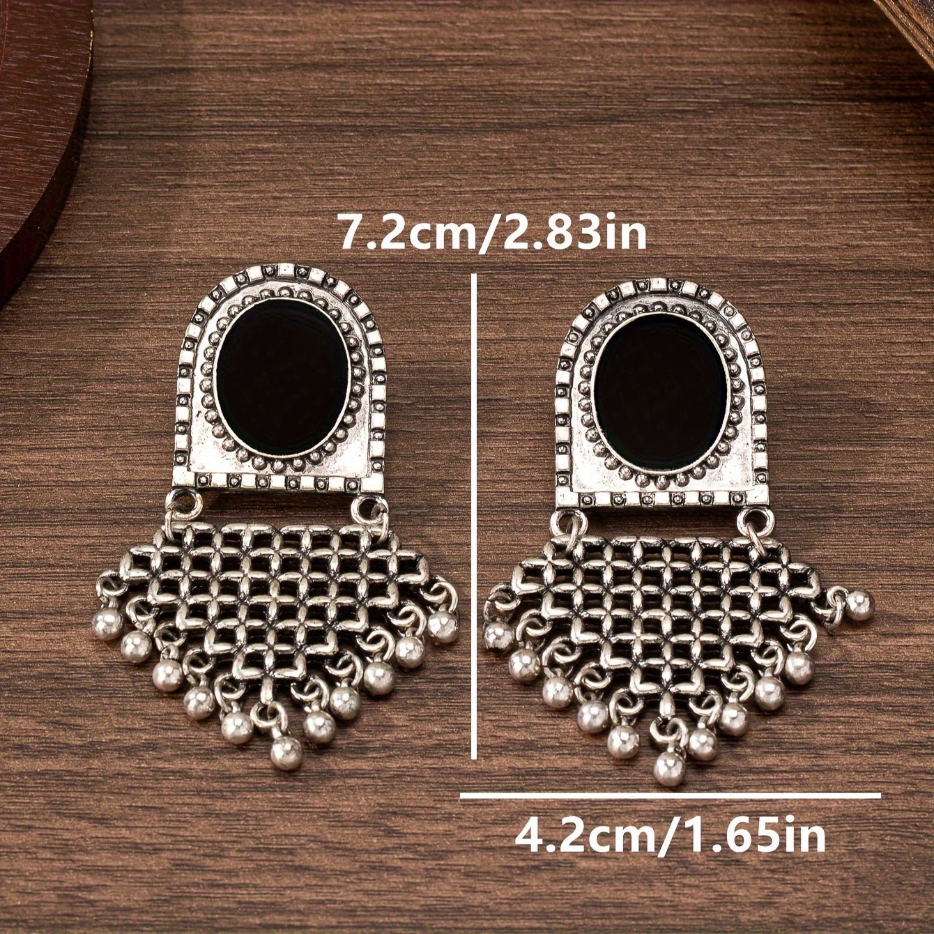 Vintage Hollow Water Drop Earrings