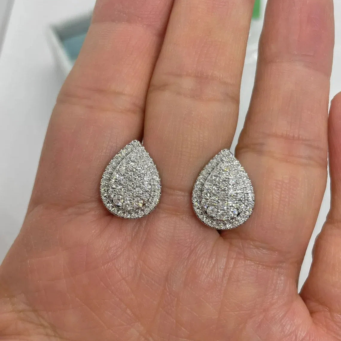 Water Droplet Synthetic Zirconia Stud Earrings