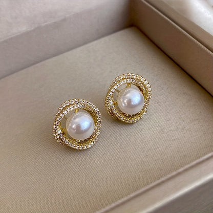 Faux Pearl Vintage Earring Studs