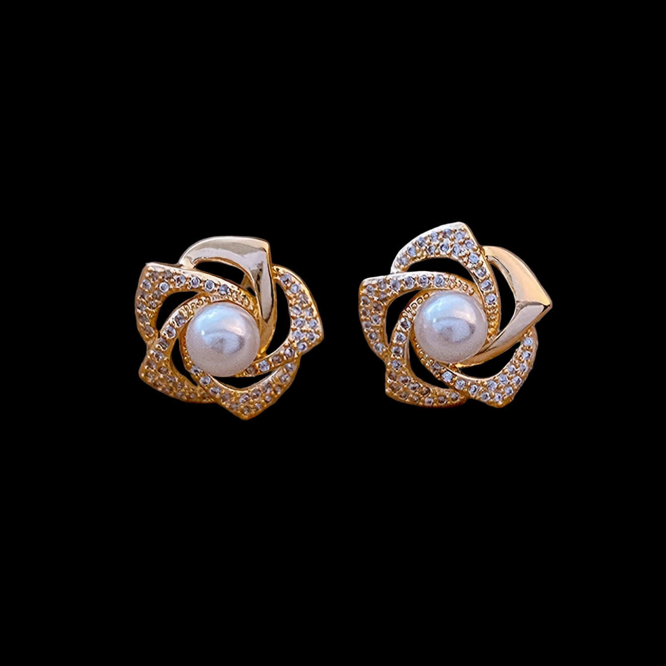 Hollow Flower Design Stud Earrings
