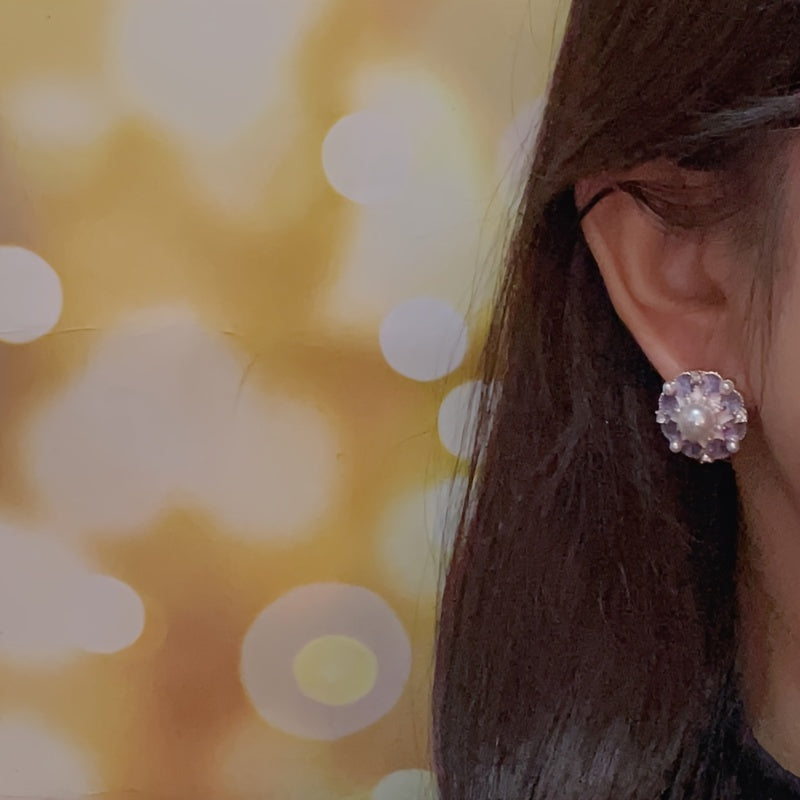 Round Exquisite Retro Style Earring Studs
