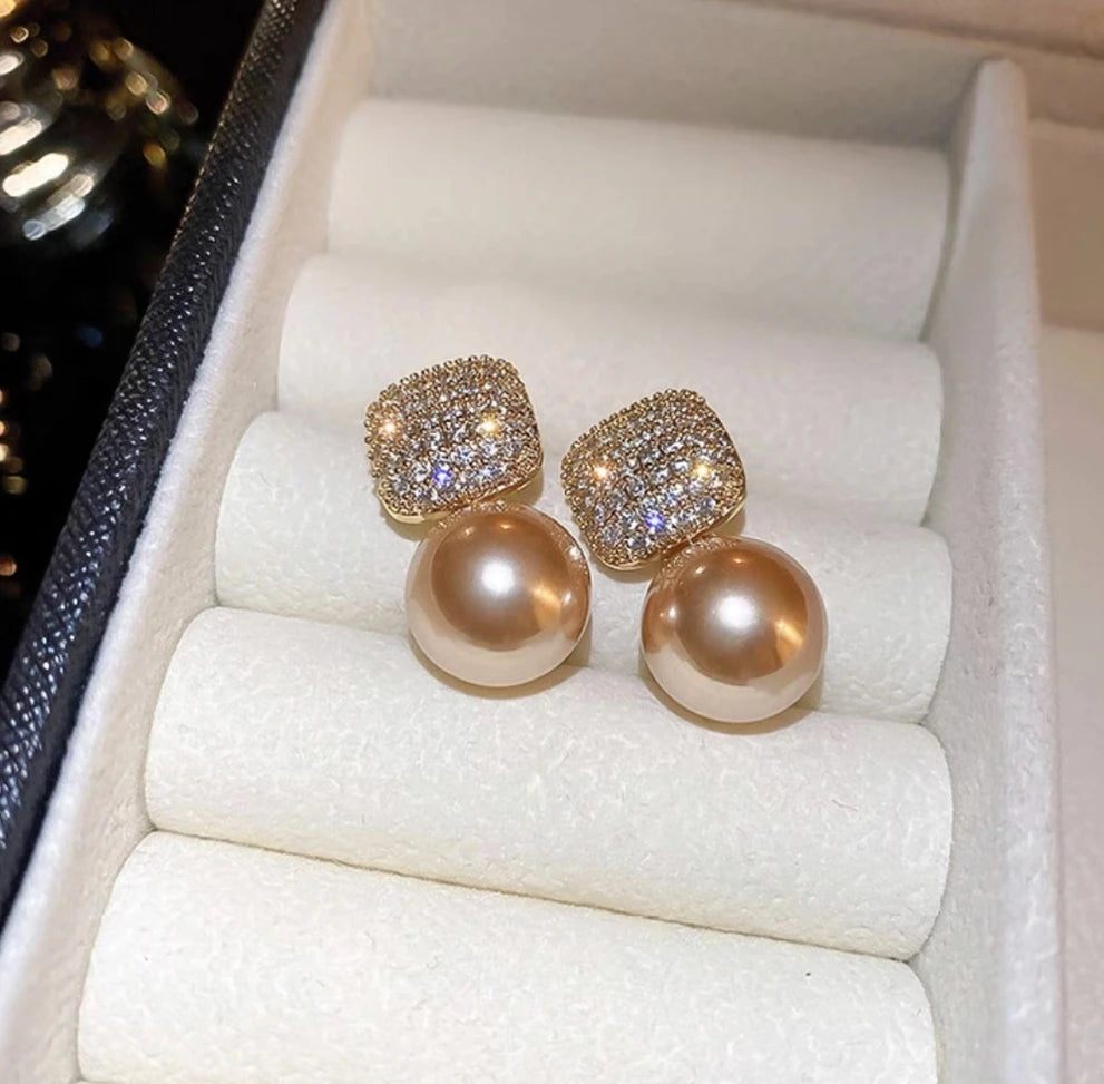 Square Champagne Pearl Earrings