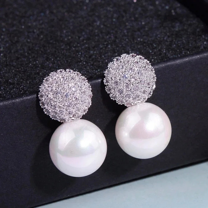 Zircon Pearl Round Earrings