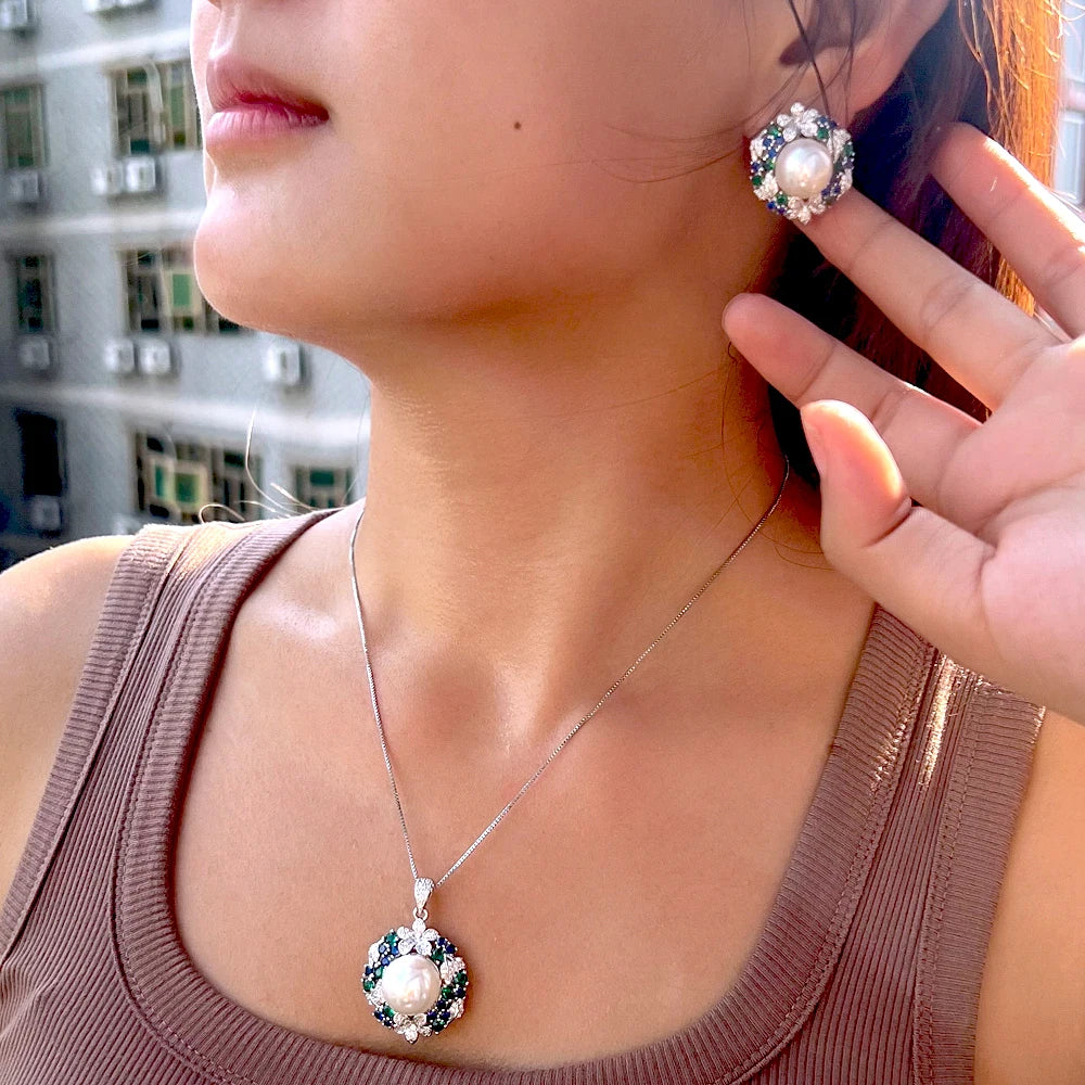 Flower Leaf Design Pearl Pendant Set