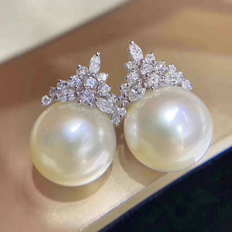 Crown Zircon Stud Earring