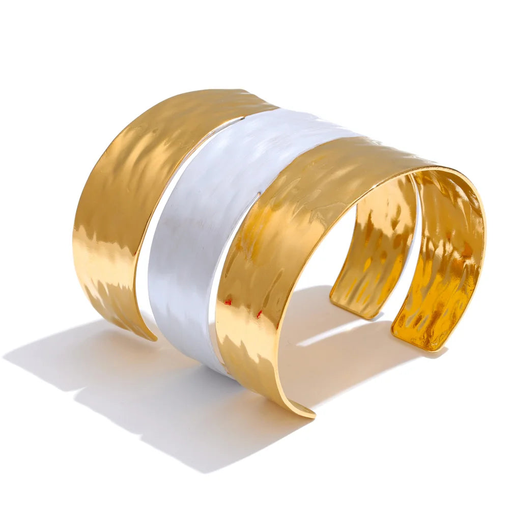 European Style Hollow Bangle