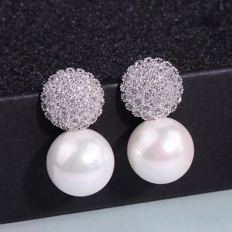Zircon Pearl Round Earrings