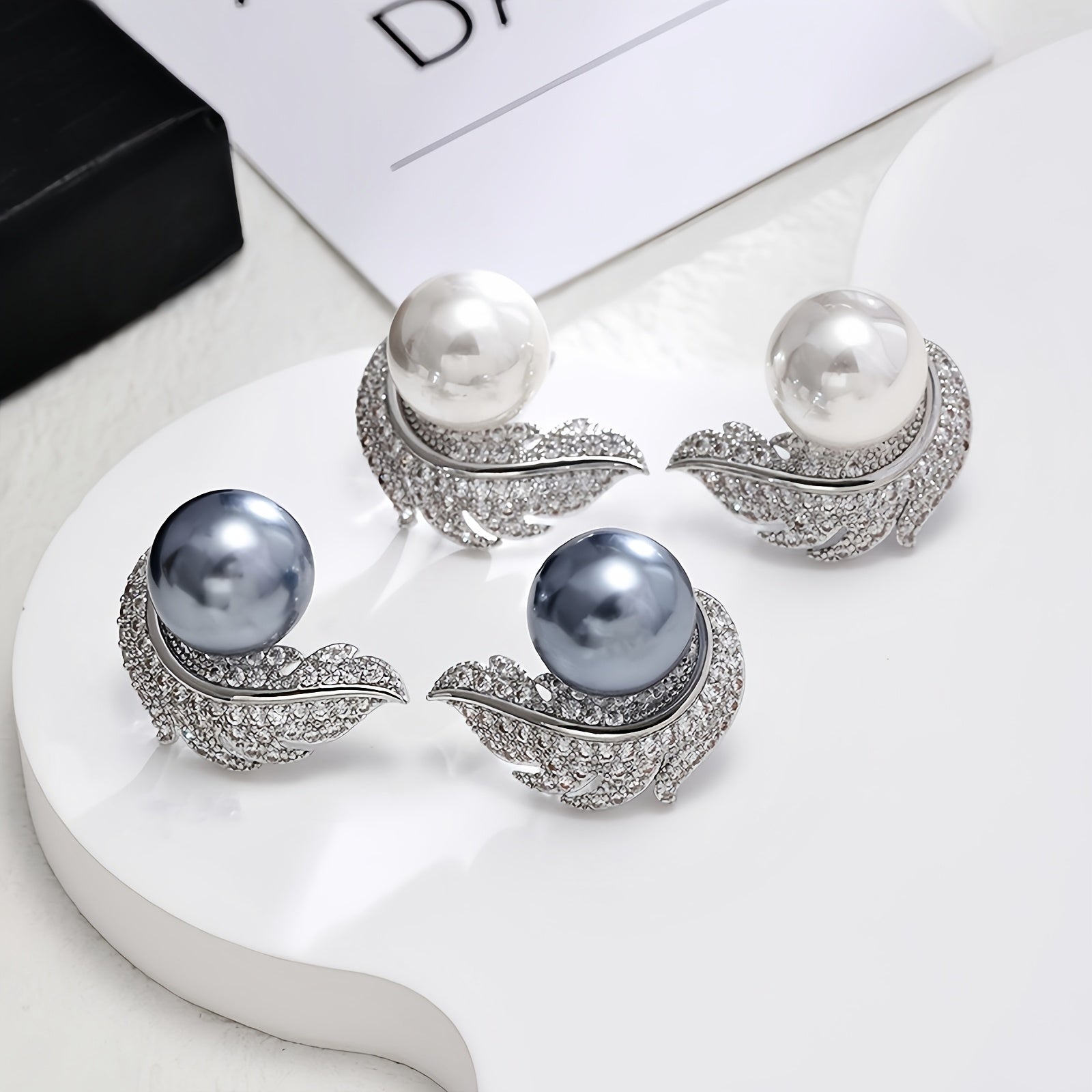 Elegant Leaf Design Stud Earrings