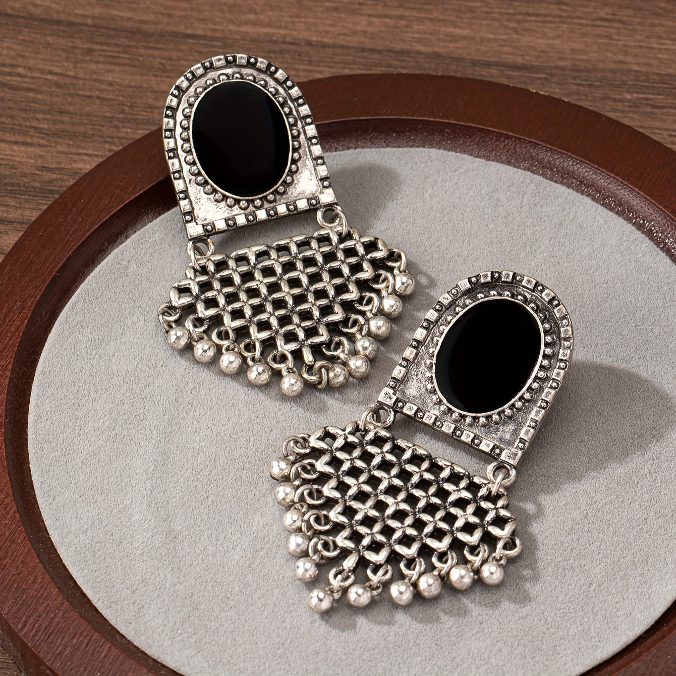 Vintage Hollow Water Drop Earrings