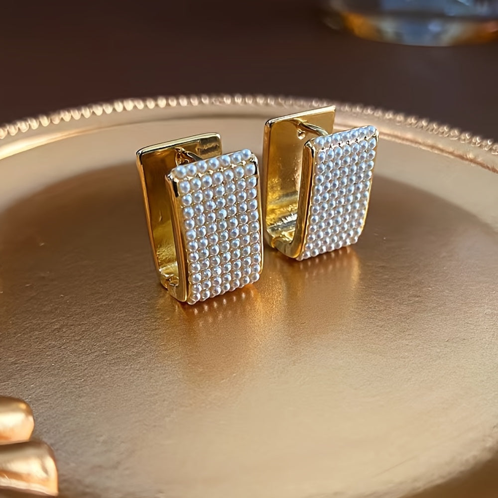 U-shaped Metal Wide Buckle Earring