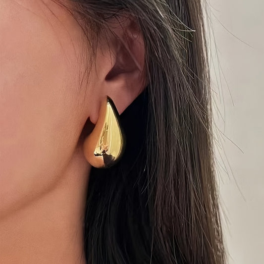 Hollow Water Drop Earrings