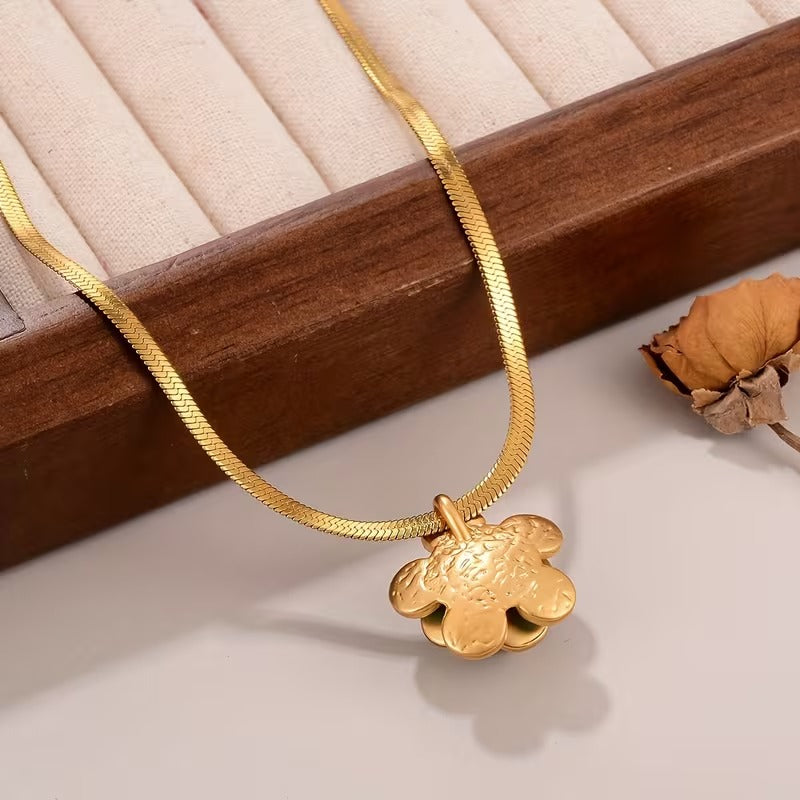 Vintage Turquoise Pendant