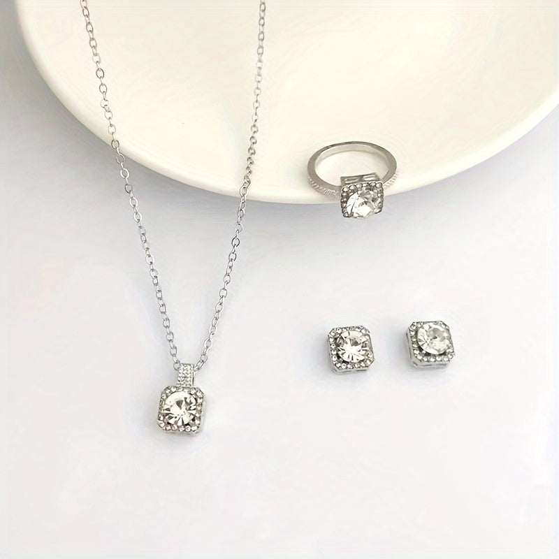 Zircon Elegant Pendant Set