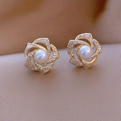 Hollow Flower Design Stud Earrings