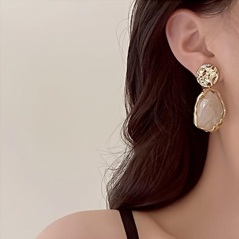 Vintage Elegant Irregular Geometric Resin Dangle Earrings