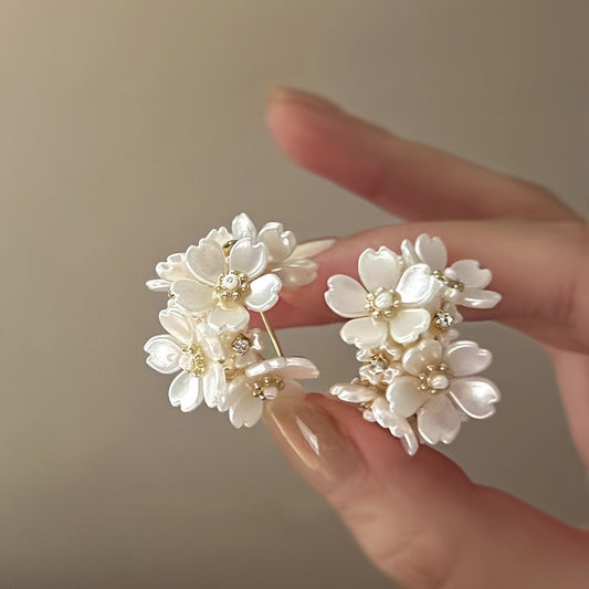 French Style Vintage Floral Dangle Earrings