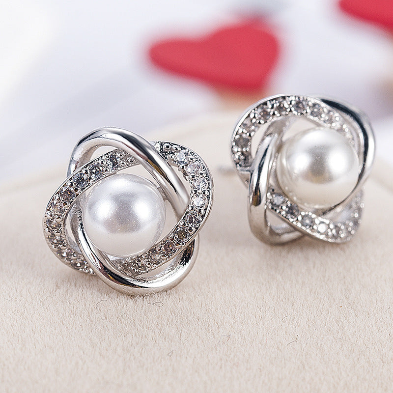 Pearl Zircon Studs UW-ER-ST-008-ZR