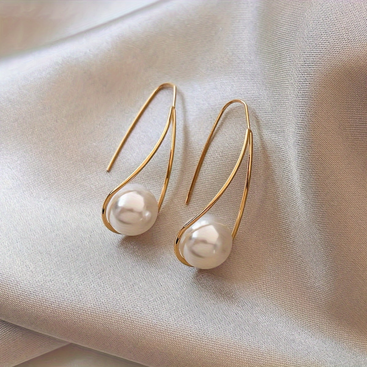 Pearl Water Drop Earrings