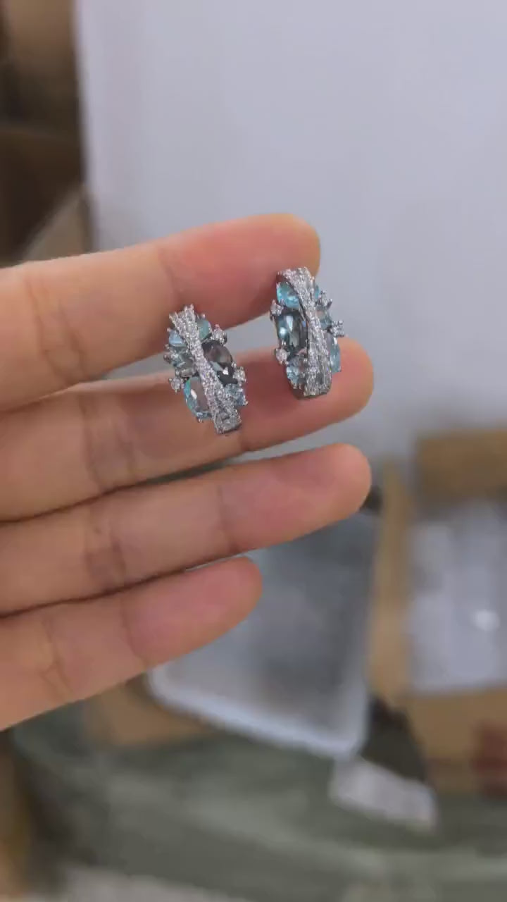 Crystal X-shaped UW-ER-HP-002-BL