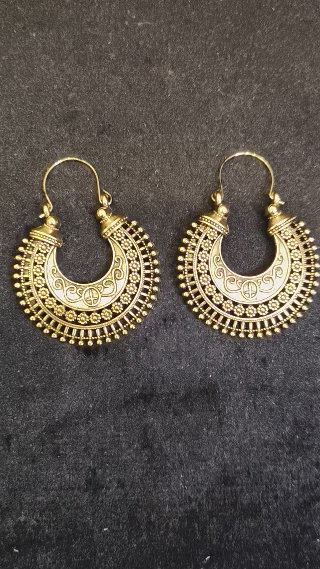 Ethnic Minimalist Hoops