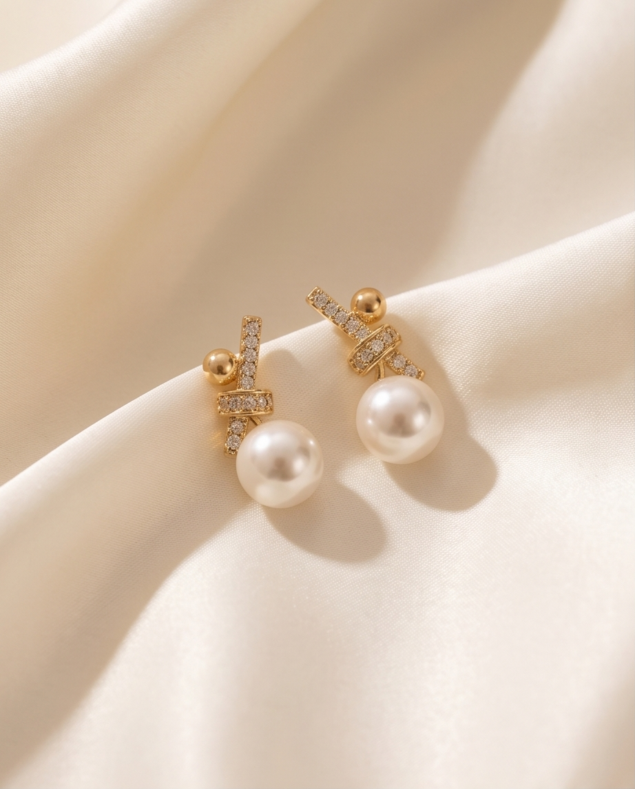 Knot Design Faux Pearl Stud Earrings