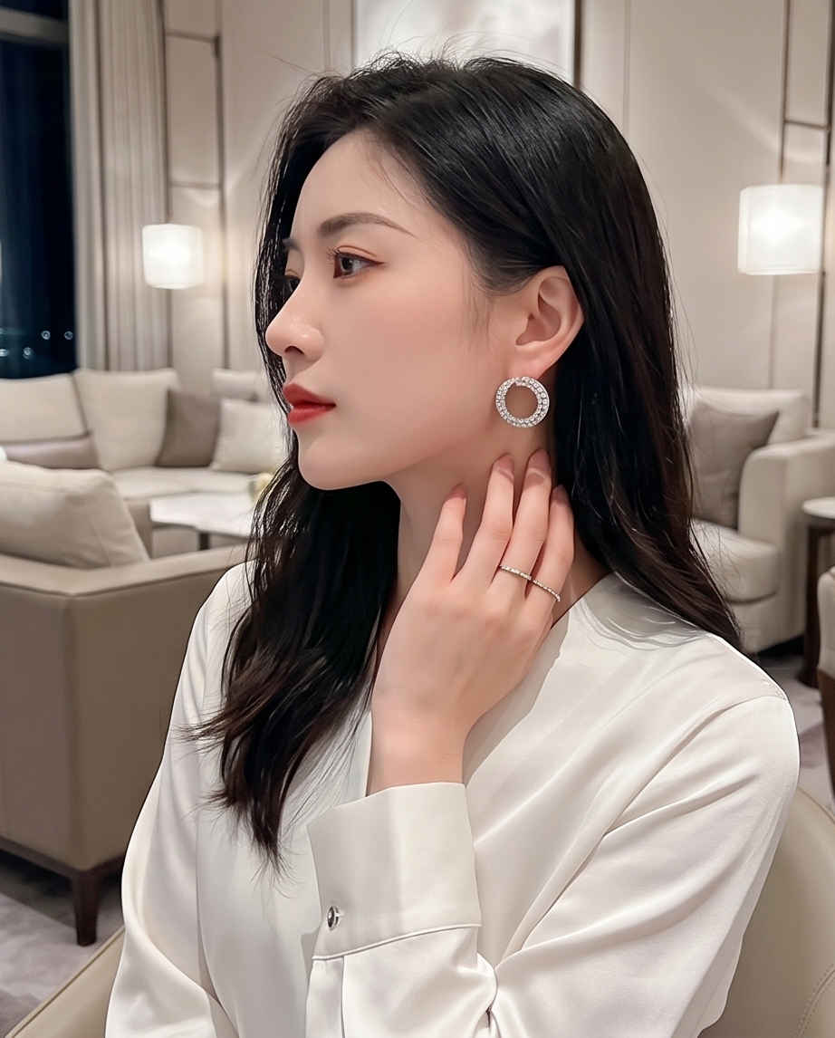 Twist Design Stud Earrings