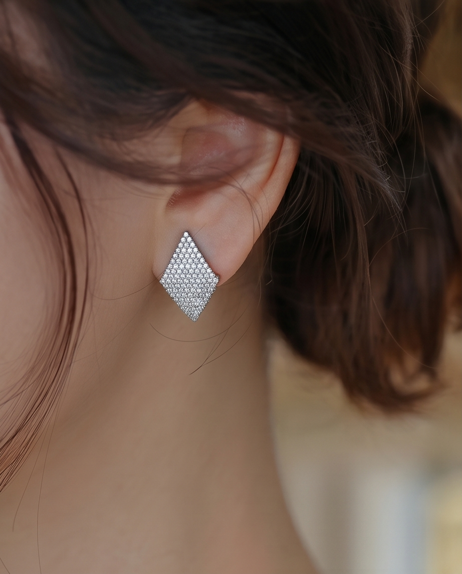 Rhombus Moissanite Earrings