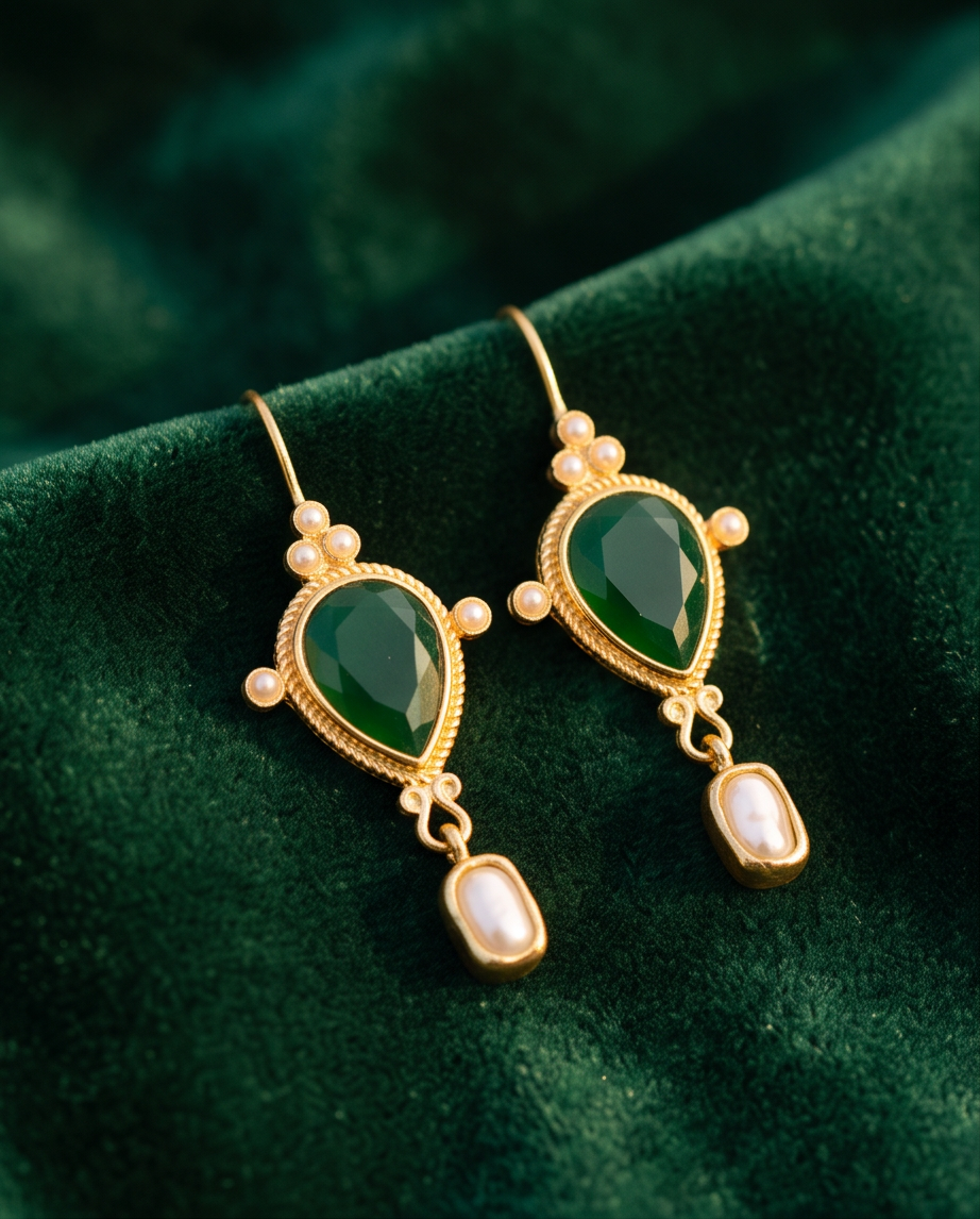 Retro Emerald Gold Earrings